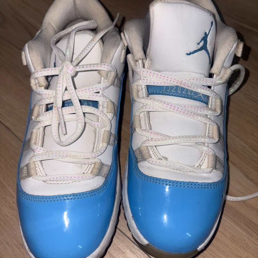 Air Jordan 11 Retro Low